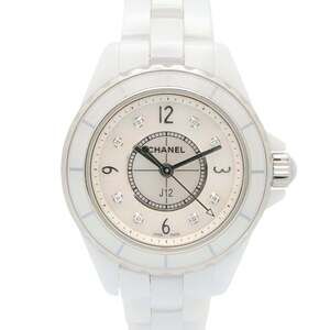 Chanel White Shell J12 H2570